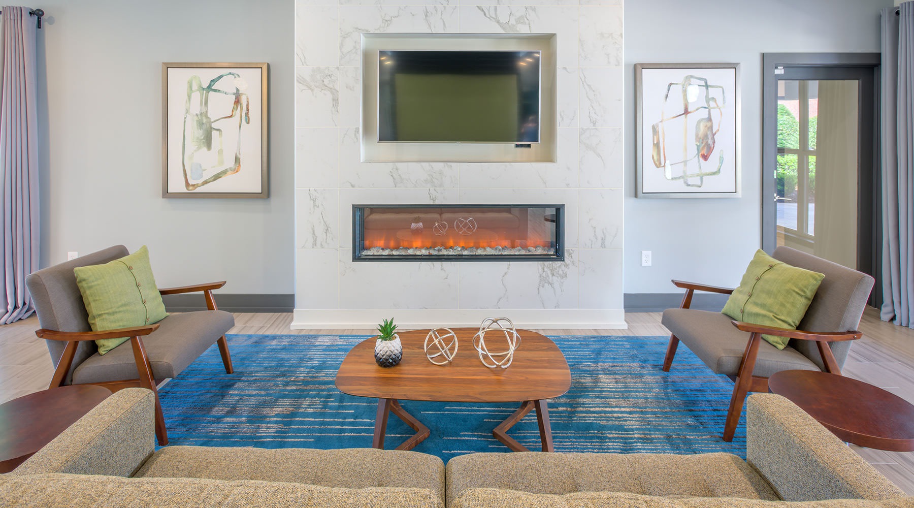 clubhouse with fireplace